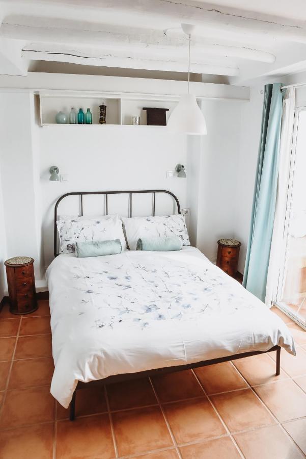 Lake Room Iznájar Екстериор снимка