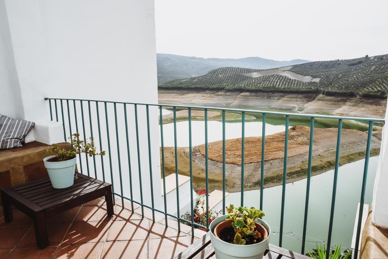 Lake Room Iznájar Екстериор снимка